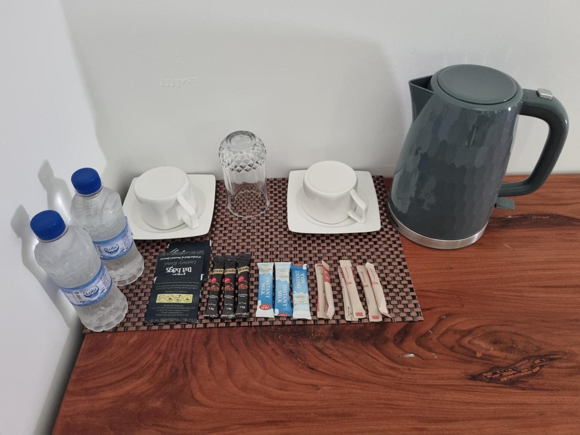 Bed & Breakfast 64 Zenj House Luxury Airport