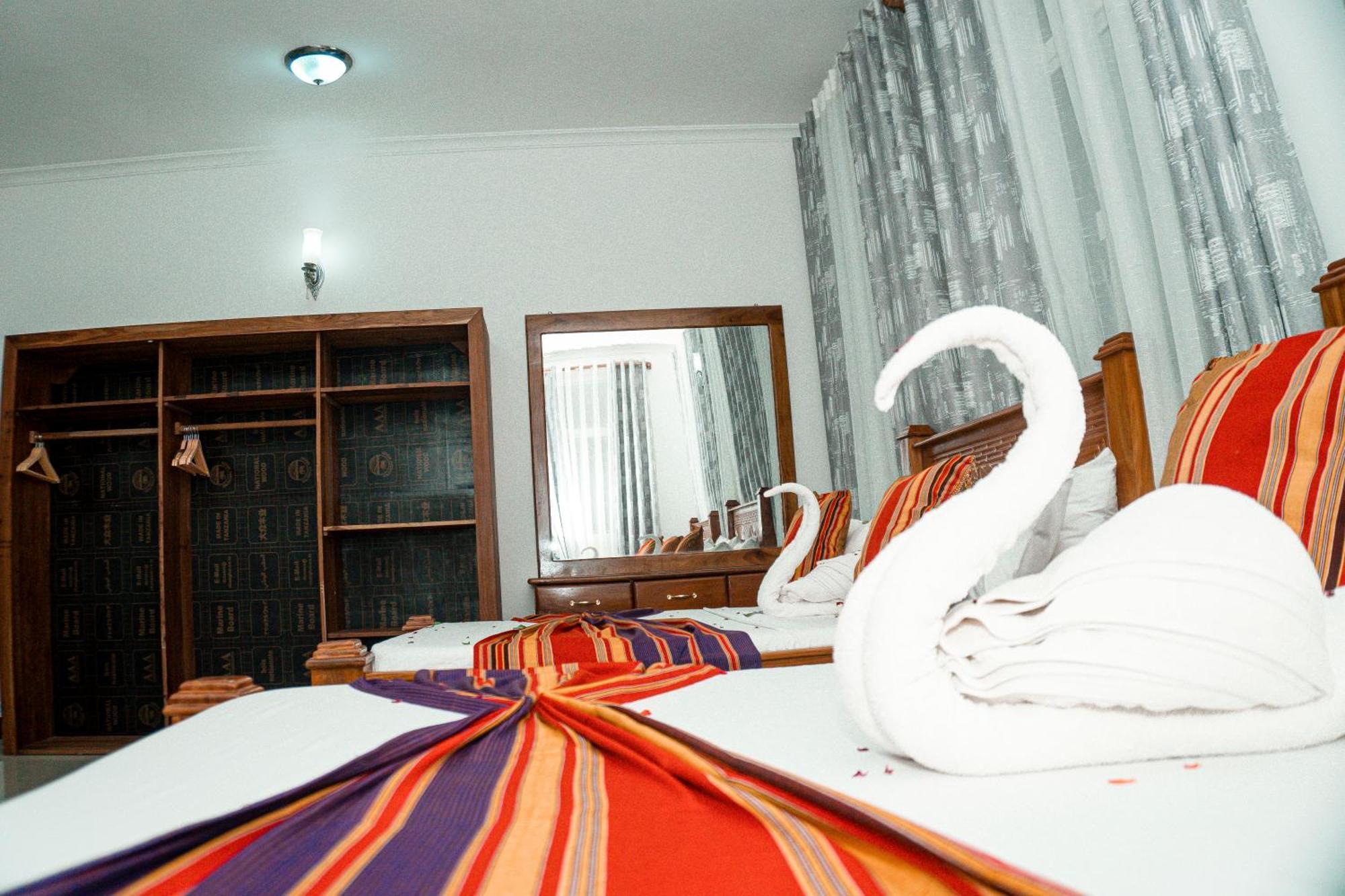 64 Zenj House Luxury Airport Bed & Breakfast Mbweni