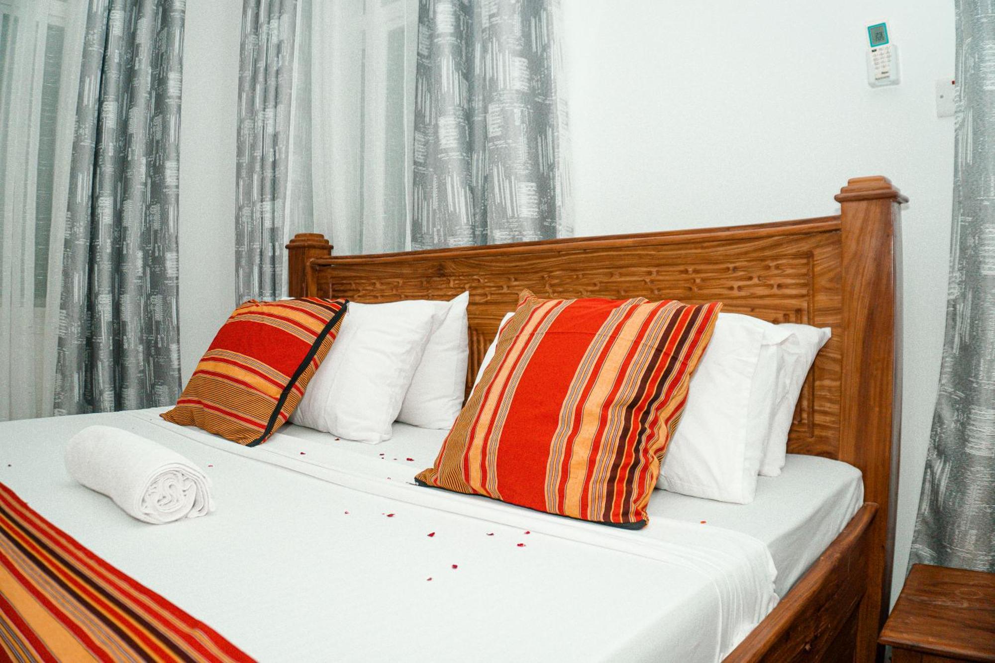 Bed & Breakfast 64 Zenj House Luxury Airport