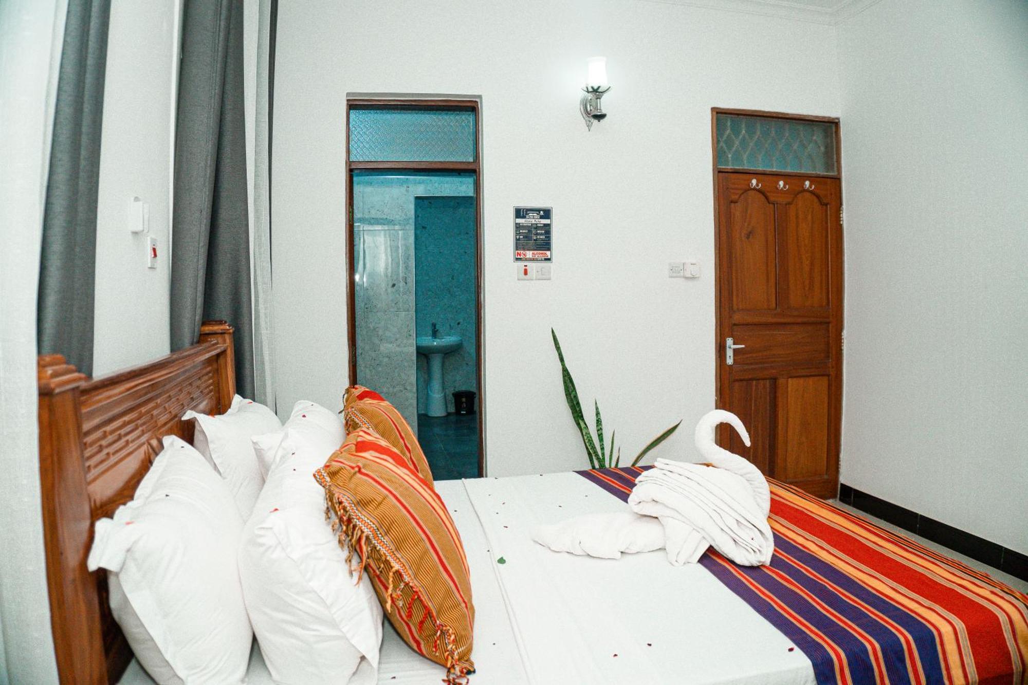 64 Zenj House Luxury Airport Bed & Breakfast Mbweni